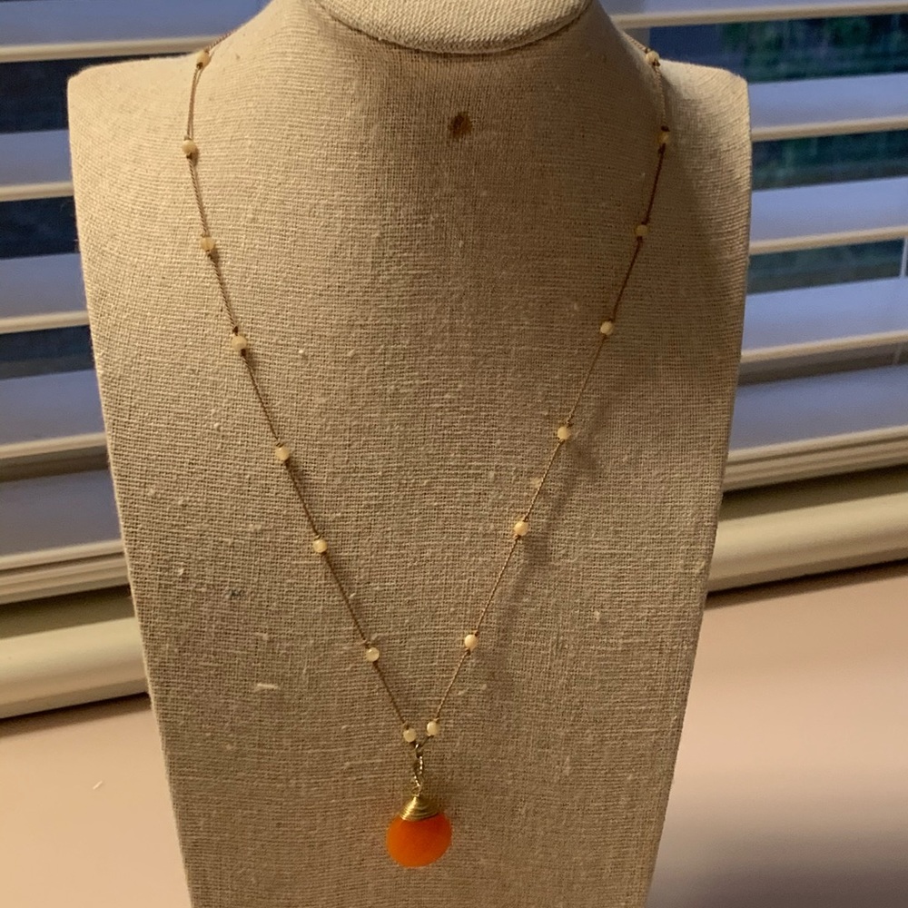 💍Ann Taylor silk cord & seed pearl necklace